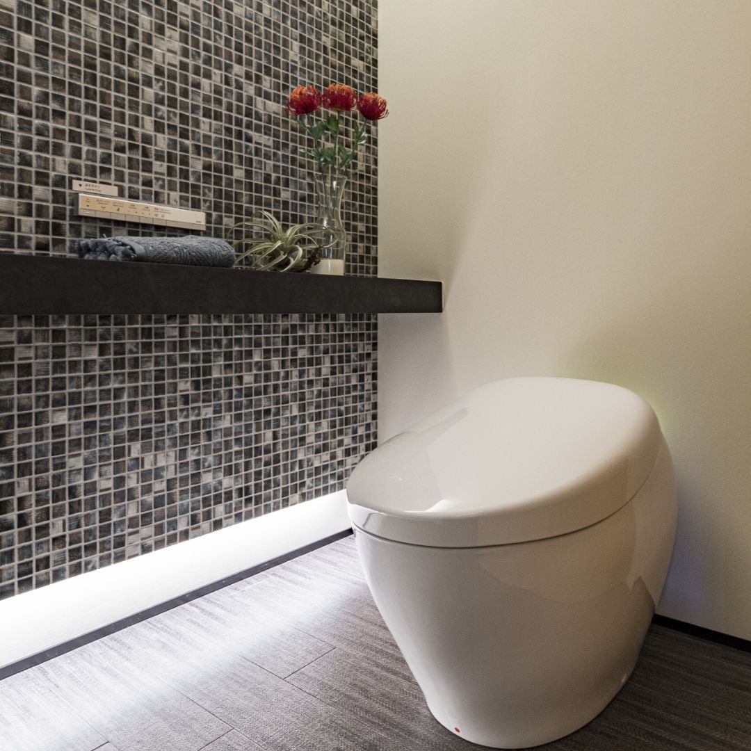 トイレリフォーム1080×1080.jpg